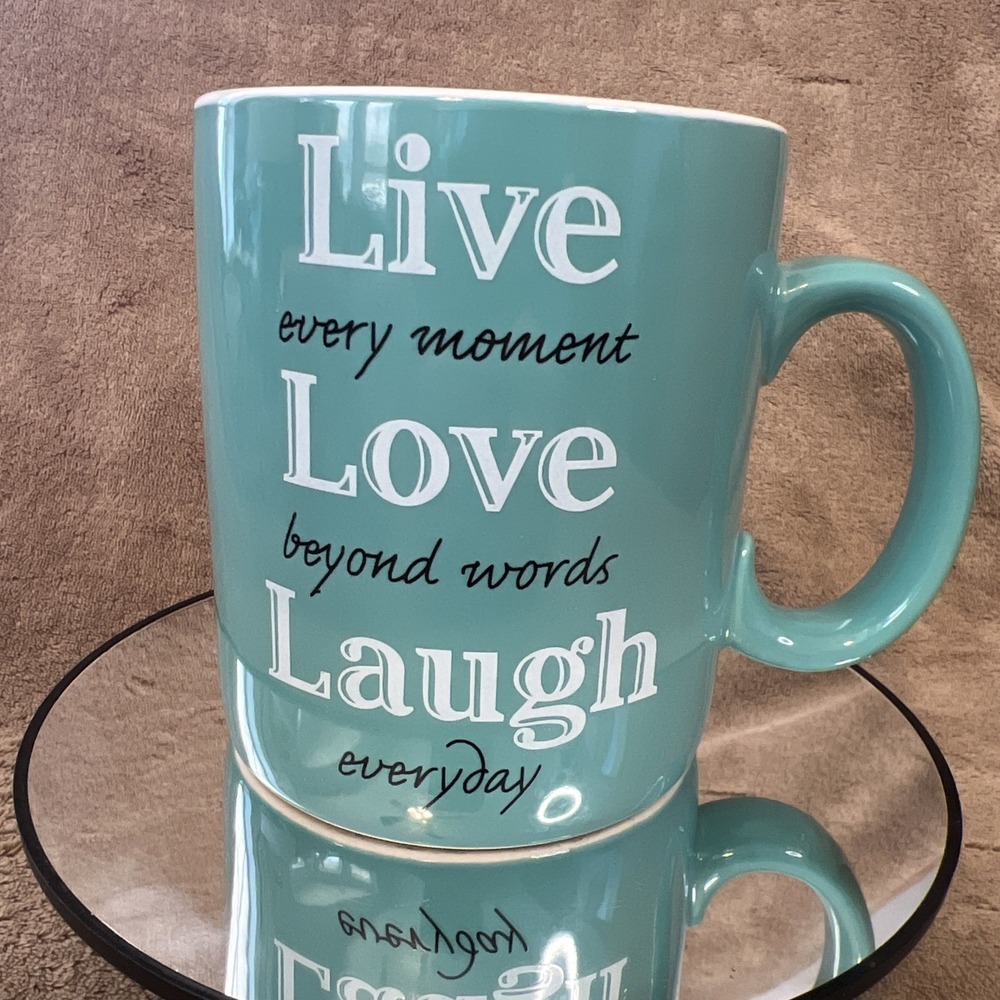 10 Strawberry Street 22oz Jumbo Mug Cup Live‎ Love Laugh Blue